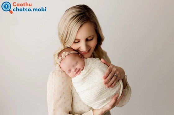 Chiêm bao thấy sinh con là giấc mộng lành hay dữ?